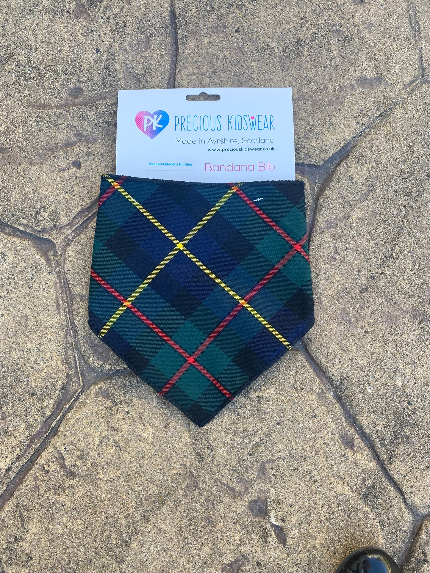 MacLeod Modern Hunting Tartan Bib