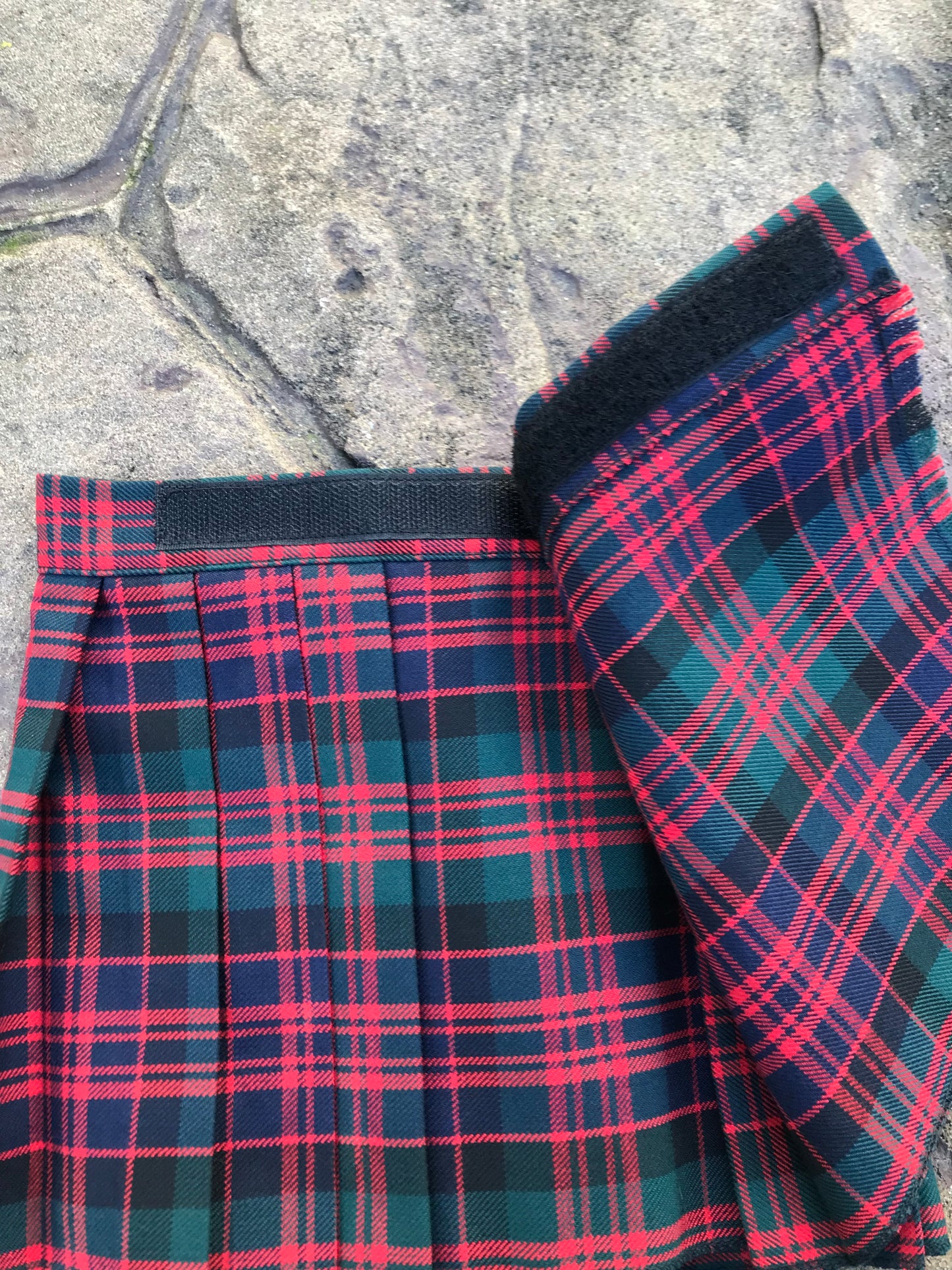 MacDonald Tartan, Kilt and Bow Tie Set